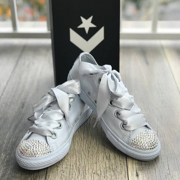 Conv&Swarovski Crystal CT OX Big Eyelet Pure Plat - Picture 3 of 8